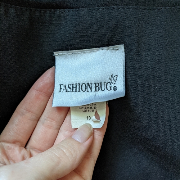 Black bias hem midi dress with ruffle - Picture 3 of 7